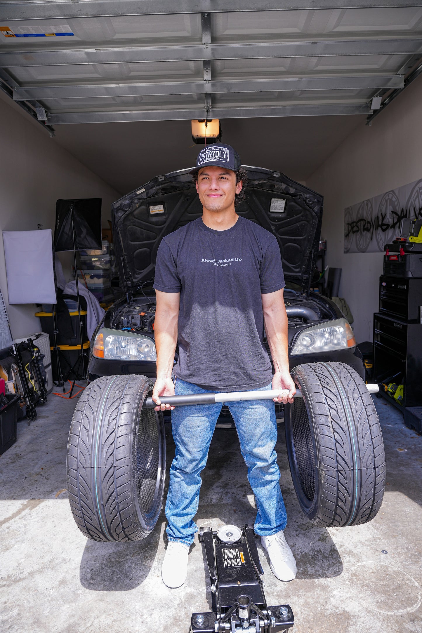 DSTRYDLY Trucker