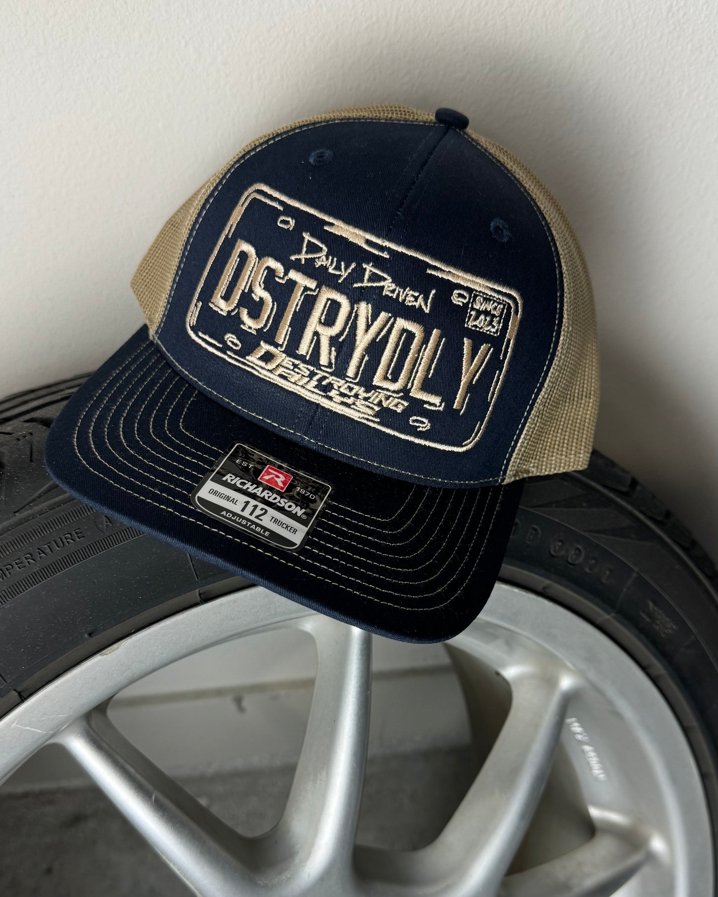DSTRYDLY Trucker