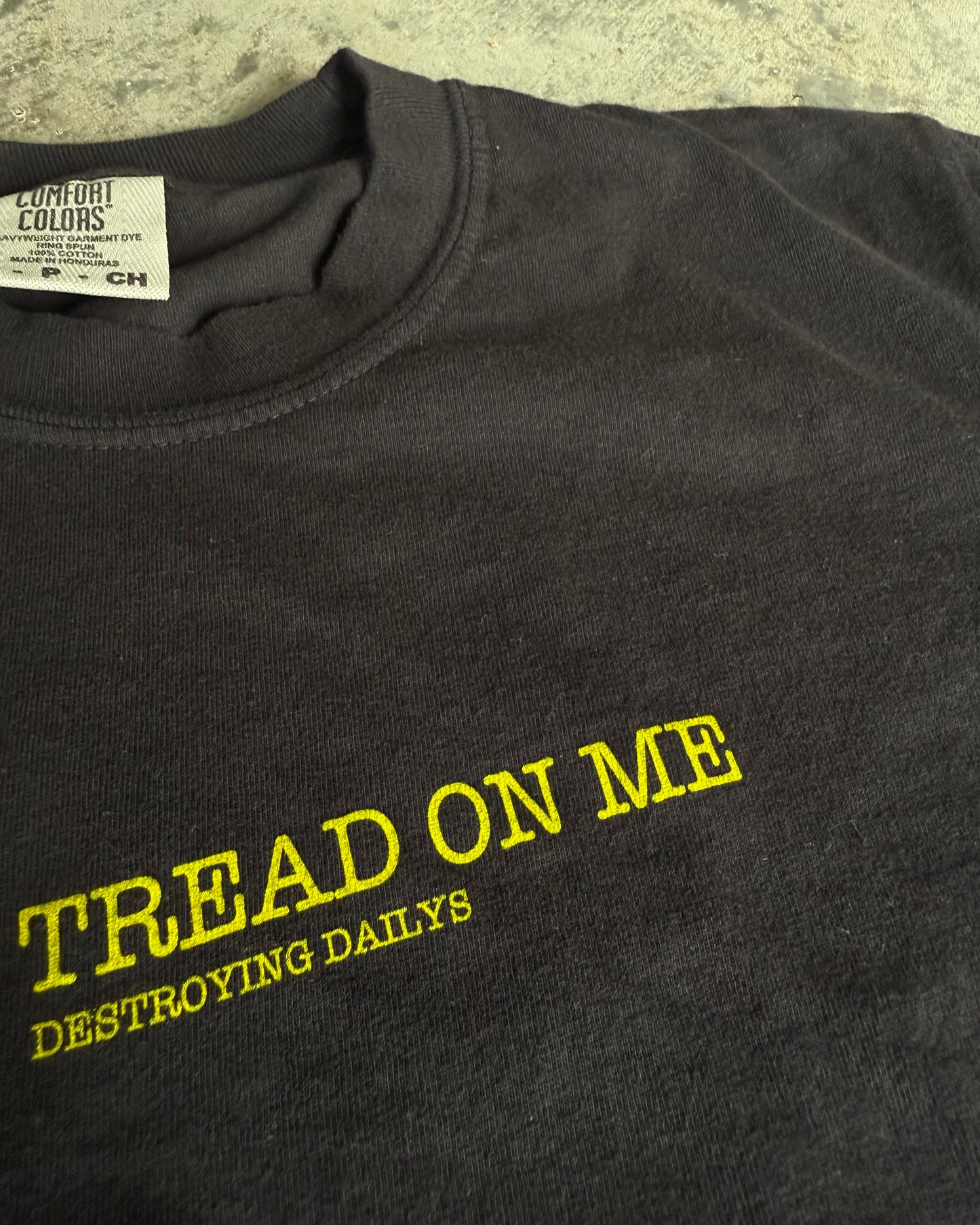"DONT TREAD ON ME" Tee
